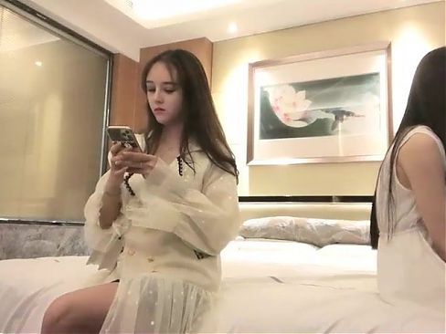 Chinese Amateur threesome VIP