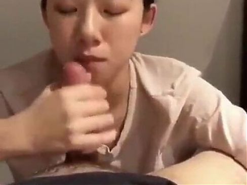 Chinese massage girl gives blowjob